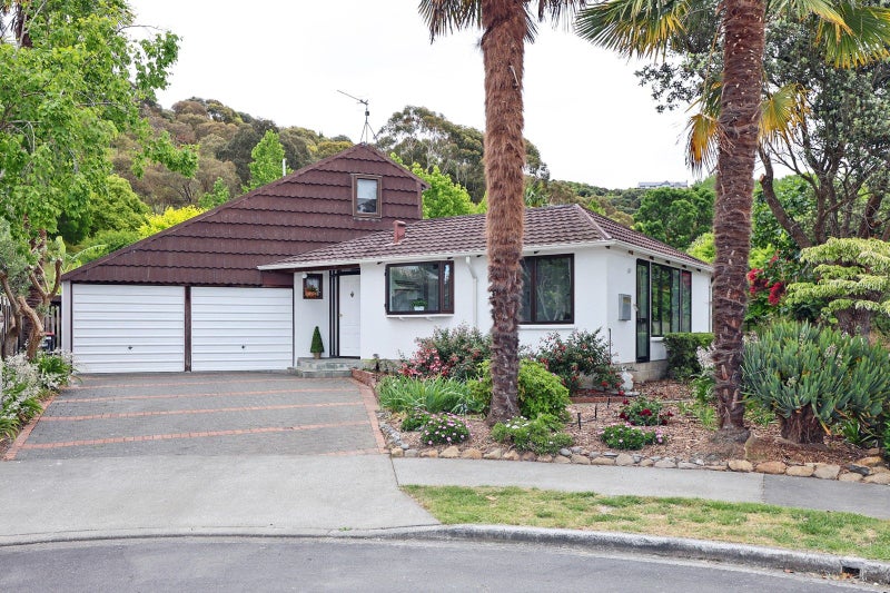 29 Golding Road, Taradale, Napier - Carousel 2