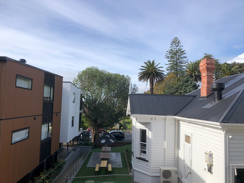 64B CORONATION ROAD, MANGERE BRIDGE, Auckland - Carousel 2