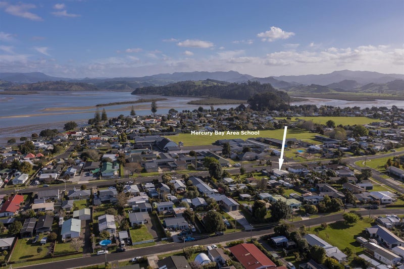 37 South Highway East, Whitianga - Carousel 2