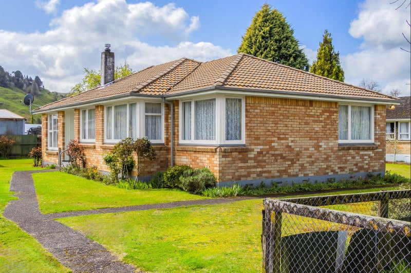 236 Taupo Road, Taumarunui - Carousel 1