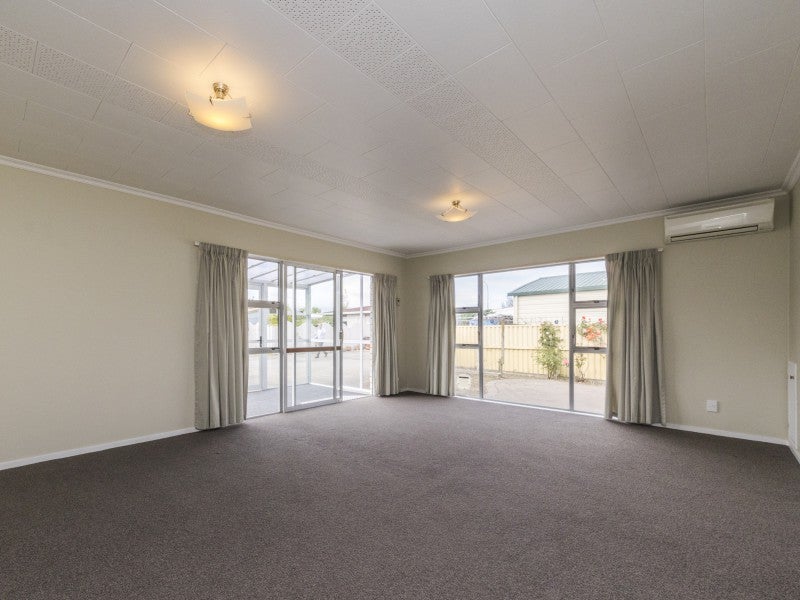 79 Vogel Street, Roslyn, Palmerston North - Carousel 2