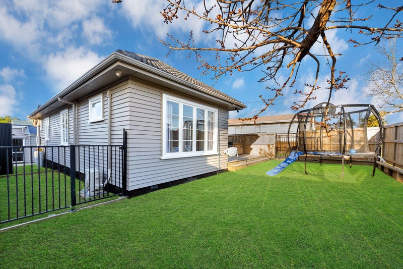 1/31 Rosebank Road, Papatoetoe, Auckland - Carousel 1