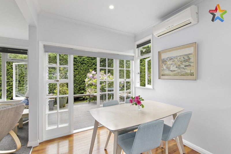 31 Owen Street, Belmont, Lower Hutt - Carousel 2