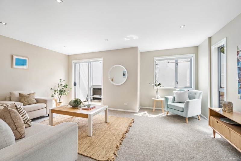 6/114 Mitchell Street, Brooklyn, Wellington - Carousel 2