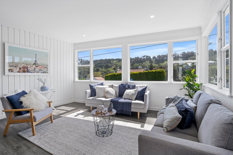 117 Waipapa Road, Hataitai, Wellington - Carousel 2