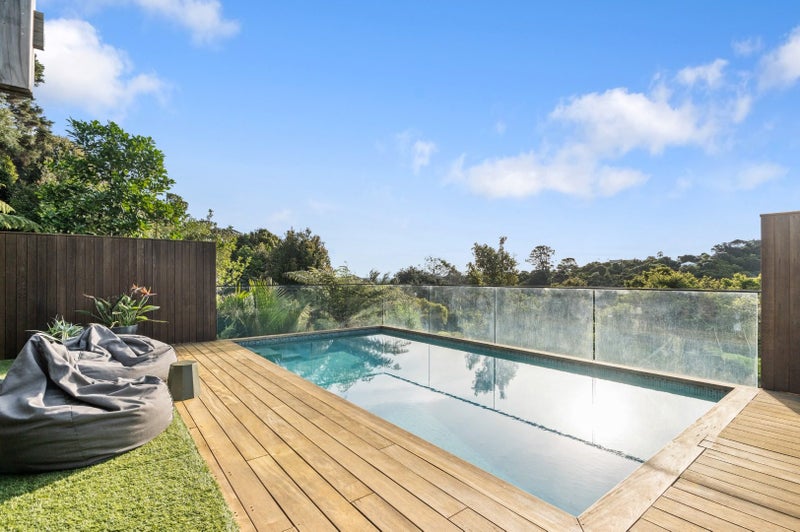 9 Pacific Parade, Surfdale, Waiheke Island - Carousel 30
