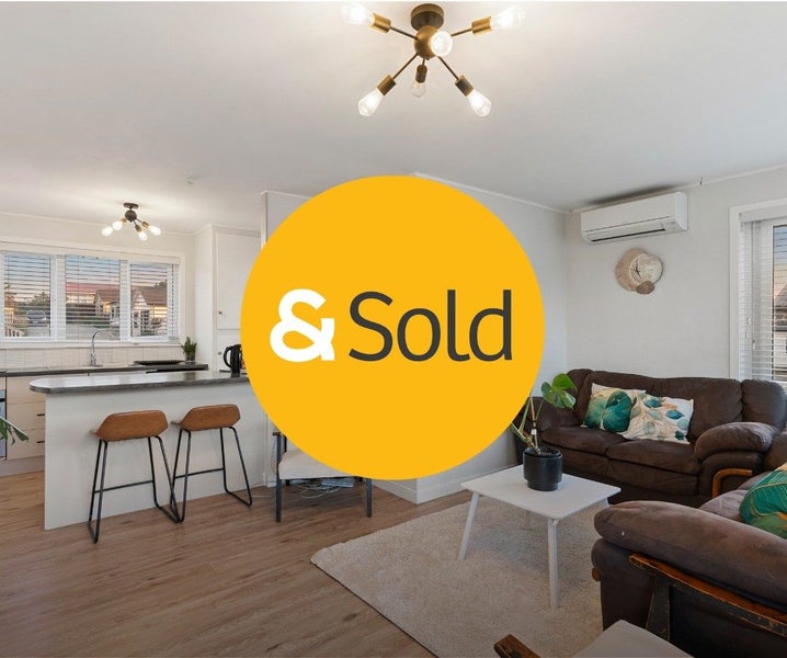 28C Pah Road, Papatoetoe, Auckland - Carousel 1