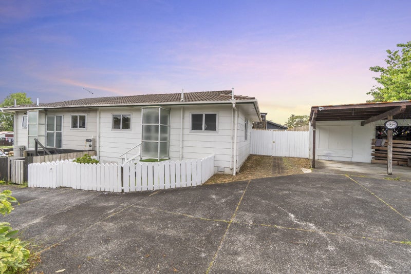 2/4 Slim Place, Clendon Park, Auckland - Carousel 1
