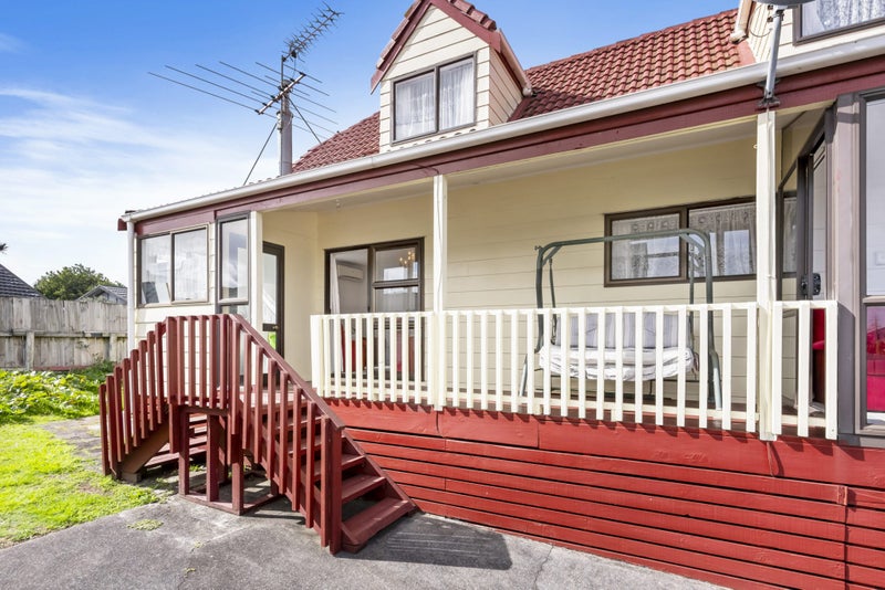 3 Sean Fitzpatrick Place, Papatoetoe, Auckland - Carousel 2