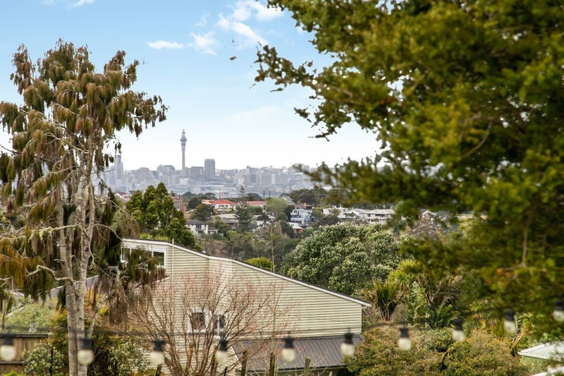 54 Rangatira Road, Beach Haven, Auckland - Carousel 11