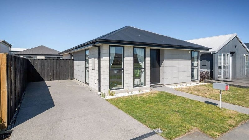 7 Carrs Road, Wigram, Christchurch - Carousel 1