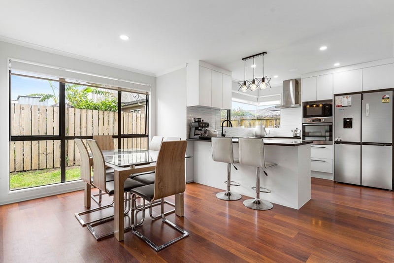 43 Scotts Field Drive, Takanini, Auckland - Carousel 2