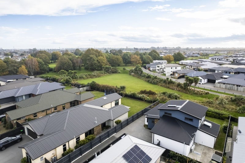 6 Kilkivan Lane, Broomfield, Christchurch - Carousel 23