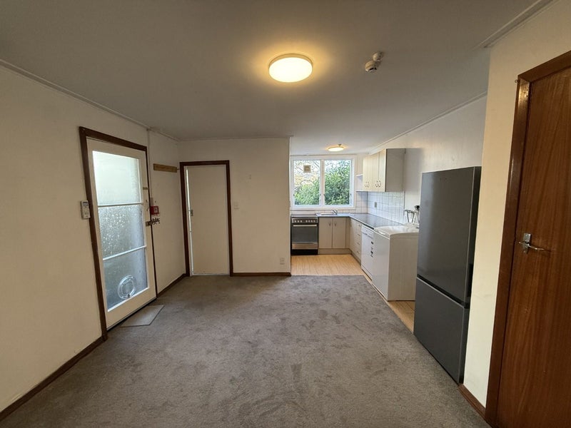 86 Roxburgh Street, Mount Victoria, Wellington - Carousel 2