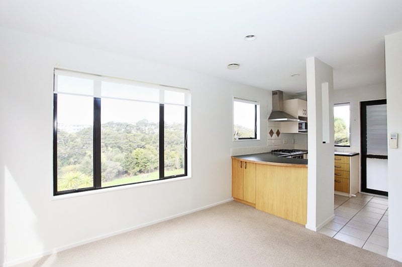 50/17 Georgia Terrace, Albany, Auckland - Carousel 2