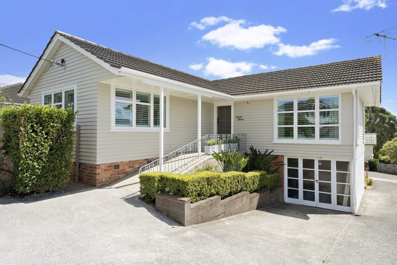 1/43 Raleigh Road, Northcote, Auckland - Carousel 23