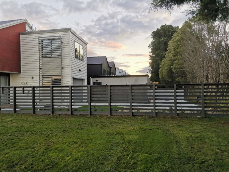 3 Yellow Pear Lane, Karaka, Papakura - Carousel 2