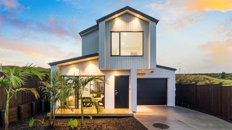 4 Pakirikiri Street, Long Bay, Auckland - Carousel 1