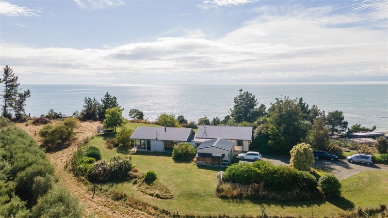 195 Kina Peninsula Road, Tasman, Upper Moutere - Carousel 1
