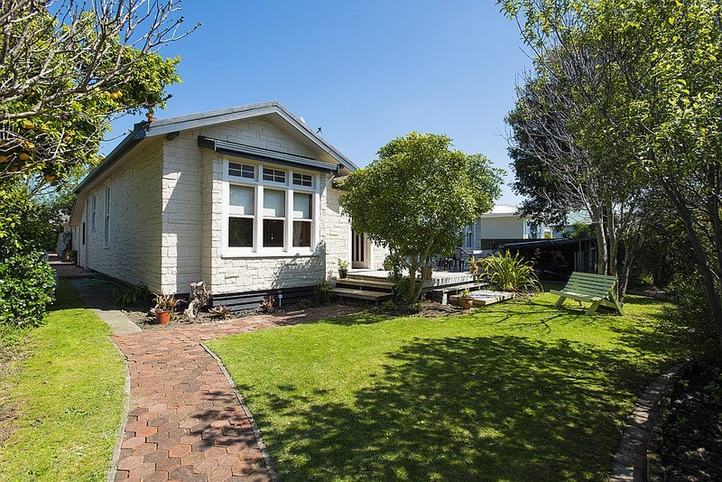 20 Andrew Street, Elgin, Gisborne - Carousel 1