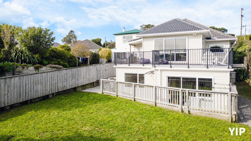 16 Tarawera Road, Johnsonville, Wellington - Carousel 1