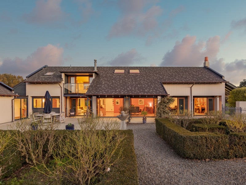 137 Old Hautere Road, Hautere - Carousel 2