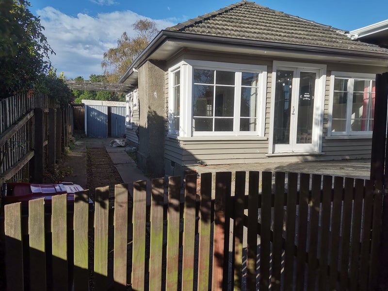 45 Cuffs Road, Wainoni, Christchurch - Carousel 1