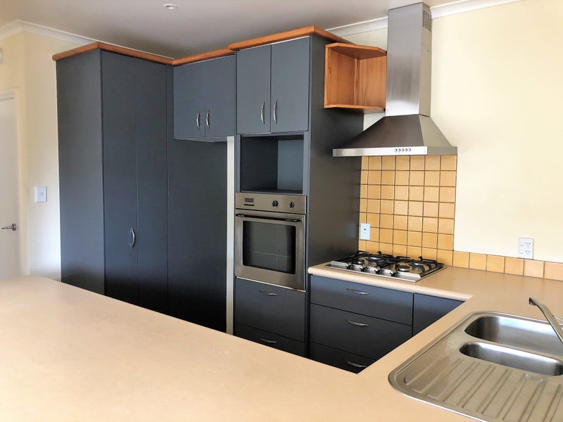 1178 Victoria Street, Whitiora, Hamilton - Carousel 2