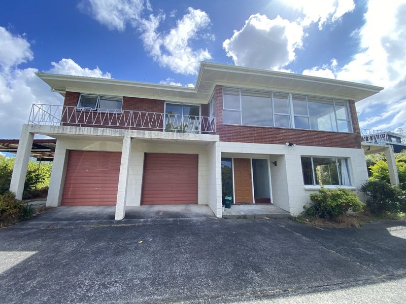 33A Forrest Hill Road, Milford, Auckland - Carousel 1