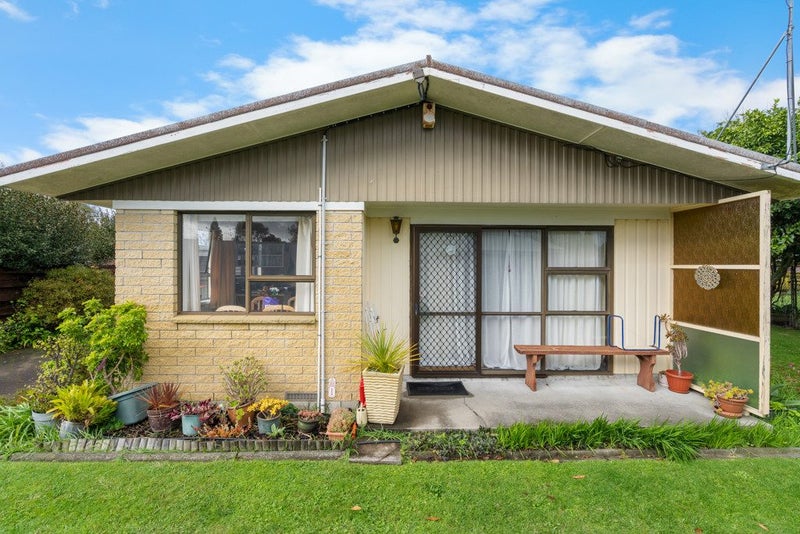 1A Taylor Terrace, St Andrews, Hamilton - Carousel 2