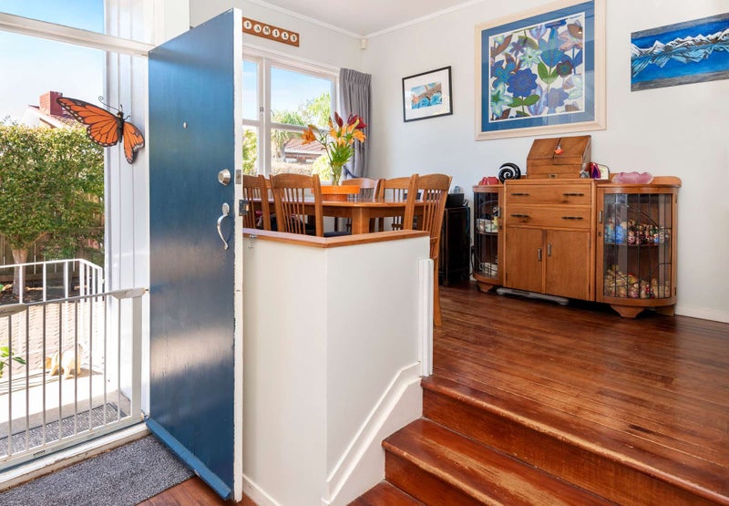 111 Gills Road, Bucklands Beach, Auckland - Carousel 2