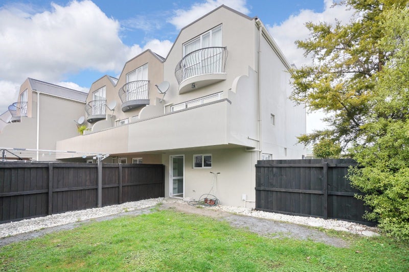 1/102 Wainui Street, Riccarton, Christchurch - Carousel 9