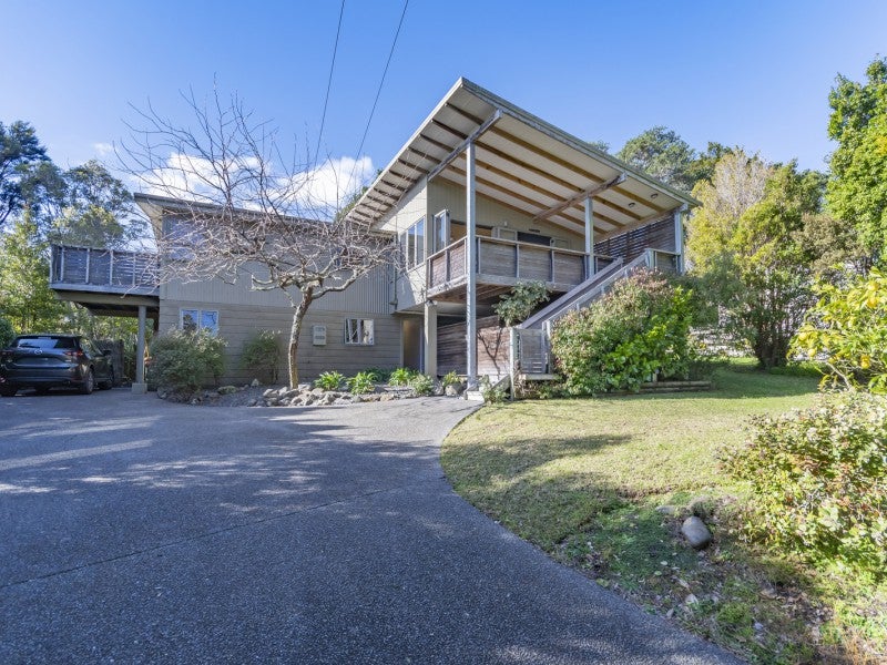 203 Howard Road, Ōrere Point - Carousel 2