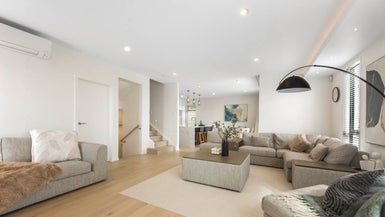 6A Ravello Rise, Flat Bush, Auckland - Carousel 1