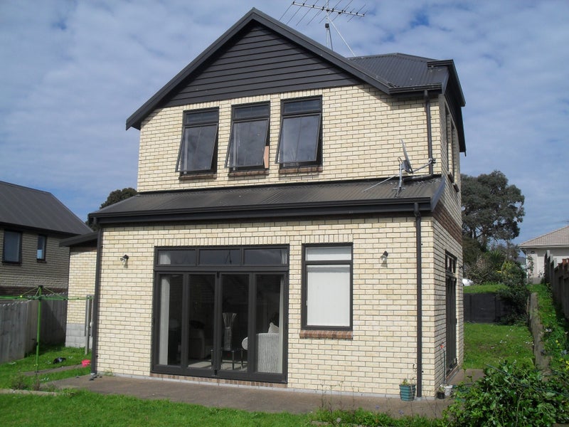 9 Cairnsvale Rise, Manurewa, Auckland - Carousel 2