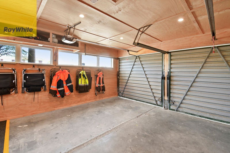 11 Barnhill Crescent, Pahurehure, Papakura - Carousel 28