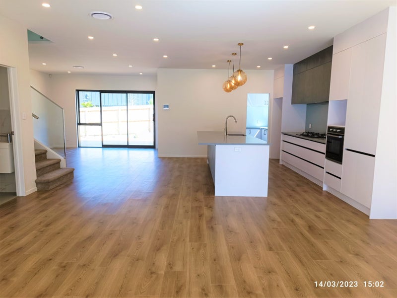 4 Luff Place, Long Bay, Auckland - Carousel 2