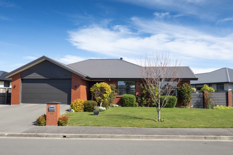 30 Charlesworth Drive, Allenton, Ashburton - Carousel 1