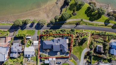 254 Beach Road, Onerahi, Whangarei - Carousel 1