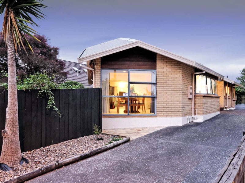 134 New Windsor Road, New Windsor, Auckland - Carousel 1