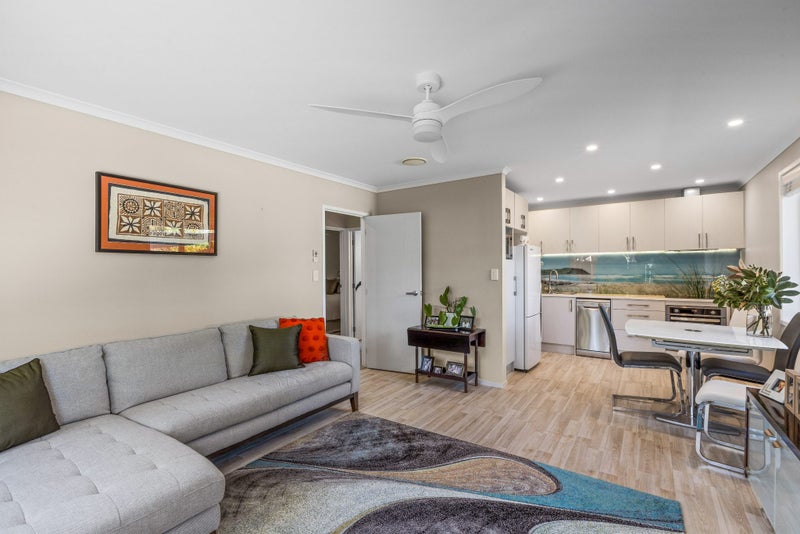 183A Birkdale Road, Birkdale, Auckland - Carousel 2