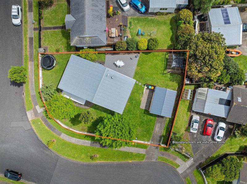 32 Dunstall Place, Mangere Bridge, Auckland - Carousel 1