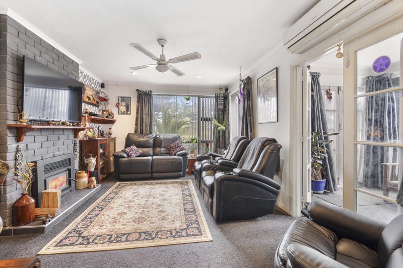 6 Gilberthorpes Road, Islington, Christchurch - Carousel 2