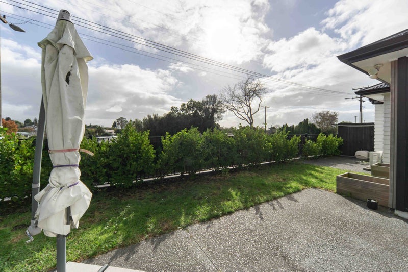 2/81 Storey Avenue, Forest Lake, Hamilton - Carousel 16