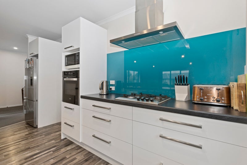 4 Pioneer Lane, Ngaruawahia - Carousel 2