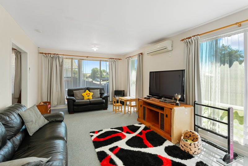 68 Oakhampton Street, Hornby, Christchurch - Carousel 2