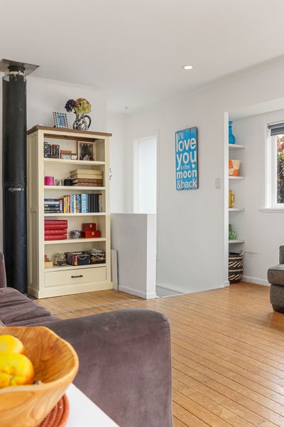 52 Mcentee Road, Waitakere, Auckland - Carousel 26