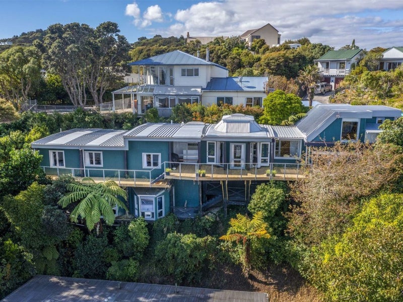 29 The Track, Plimmerton, Porirua - Carousel 2