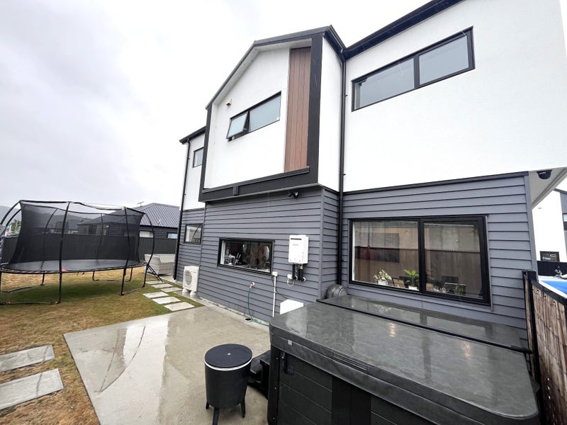 8 Balmerino Lane, Wallaceville, Upper Hutt - Carousel 35