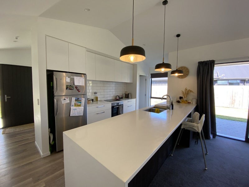 4 Mulbury Way, Lower Shotover, Queenstown - Carousel 1